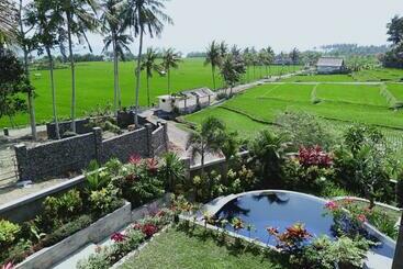 민박 Medewi Beach View Villa