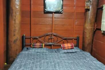 بنسيون Home Garden Chaeson บ้านสวน ชวนฝัน