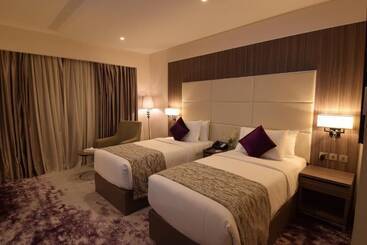 Paradise Elite Hotel Tahlia