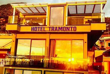 هتل Tramonto Vlore