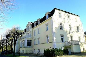 酒店 Resort De Esperanto Sanatorium Uzdrowiskowe