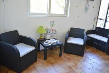 هتل Le Riviera