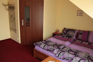 ホテル Zajazd Skorpion B&b