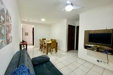 شقق خاصة سياحية Apto No Centro Perto Do Shopping Com 2 Quartos De Casal Arcond Wifi Fibra Homeoffice E Garagem Em Do