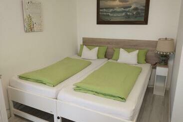 관광객 아파트 Appartement Anna Mit Innenpoolnutzung