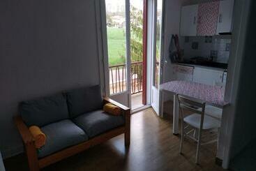 ツーリストアパートメント Studio Tout Confort à 300 M Des Thermes