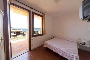 هتل Residence Baia Santa Reparata