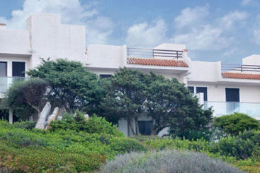 هتل Residence Baia Santa Reparata