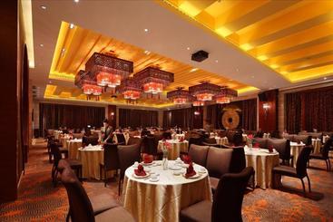 هتل Sovereign  Zhanjiang