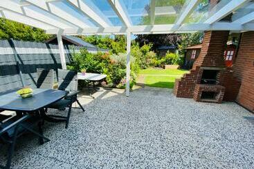 관광객 아파트 Ferienhaus An Der Küste Im Luftkurort Hage