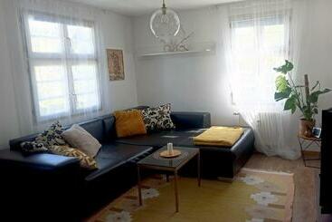 شقق خاصة سياحية Fewo   Charmante 2 Zimmer Wohnung Mitten In Markdorf