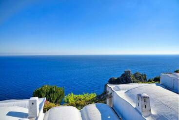 شقق خاصة سياحية Casa Ibisco, Amazing Apartment With Sea View