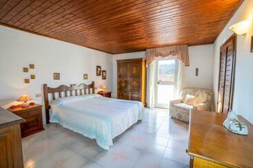ツーリストアパートメント Le Case Di Mara   Monte Petrosu House