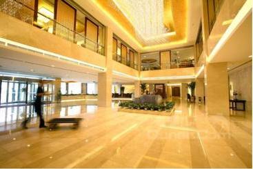 Qingdao Blue Horizon Hotel  Licang