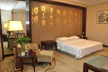 پانسیون Beijing Luhong