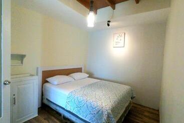 관광객 아파트 Bedugul Lake View Residence Unit A 1