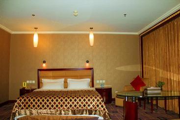 هتل Ming Ren Grand