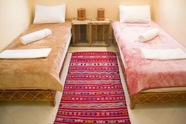 Happy Surf Hostel