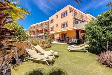 آپارتمانهای توریستها Granada I Apartments