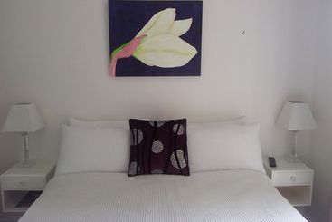 Amori Lodge Bed And Breakfast