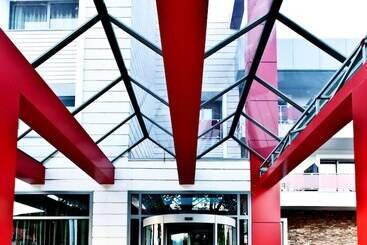 בית מלון כפרי Olympus Thea Boutique