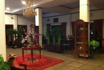 هتل Vayakorn Inn