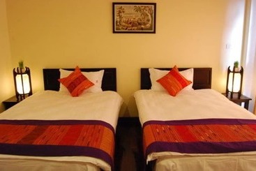 هتل Vayakorn Inn