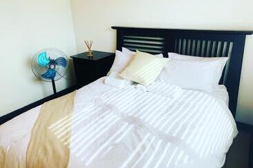 پانسیون Cozy Corner Guesthouse