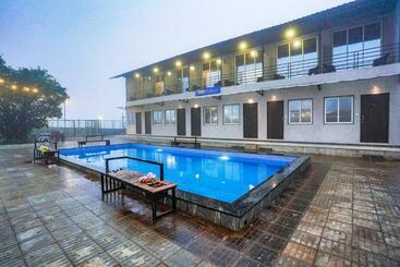 هتل Jalsa Resort