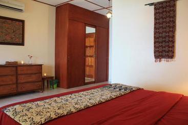 هتل Minang Cove Resort