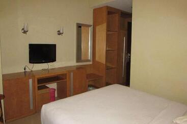 هتل Wisata