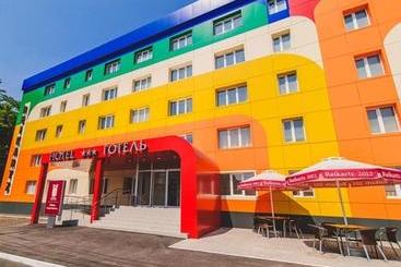 בית מלון כפרי Reikartz Mariupol