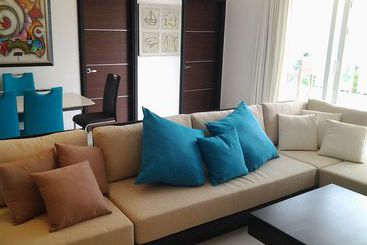 Tanawin Resort And Luxury Apartments