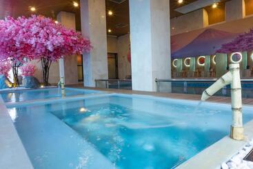 فندق The Yanné, Onsen