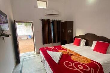 Karma Hostel