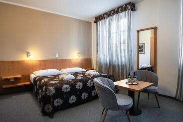 هتل Galant Mikulov