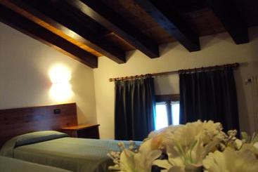 هتل روستایی Agriturismo Sant' Anna