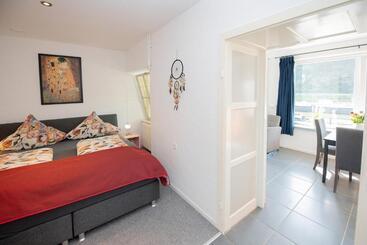 ベッドアンドブレックファースト Gästehaus Mona Lisa