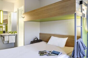 هتل Ibis Budget Birmingham Airport Terminal Building   Nec