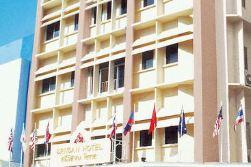 هتل Sri Isan