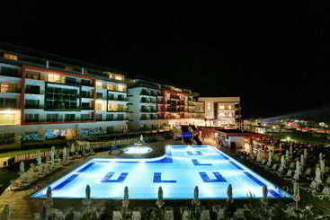 هتل Ulu Resort