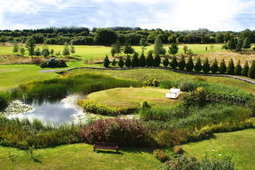 هتل Magnolia Park , Golf & Country Club