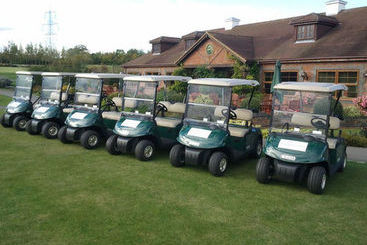 هتل Magnolia Park , Golf & Country Club