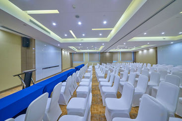 هتل Holiday Inn Express Hefei North