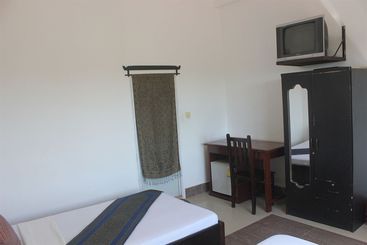 Our Joint Hotel & Guesthouse