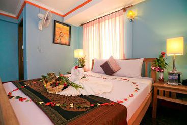 Our Joint Hotel & Guesthouse