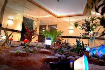 هتل Tulip Inn Tabuk