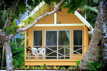استراحتگاه Sa Moana Beach Bungalows