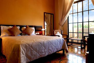 تختخواب و صبحانه Casa Del Sol