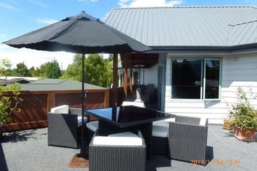 تختخواب و صبحانه Cosy Kiwi Accommodation